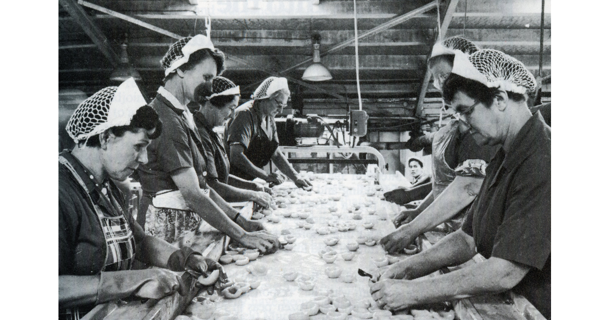 Manufacturing Industry Photography Historical Mad On New Zealand