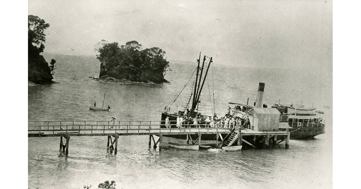 Auckland / Photography Historical MAD on New Zealand