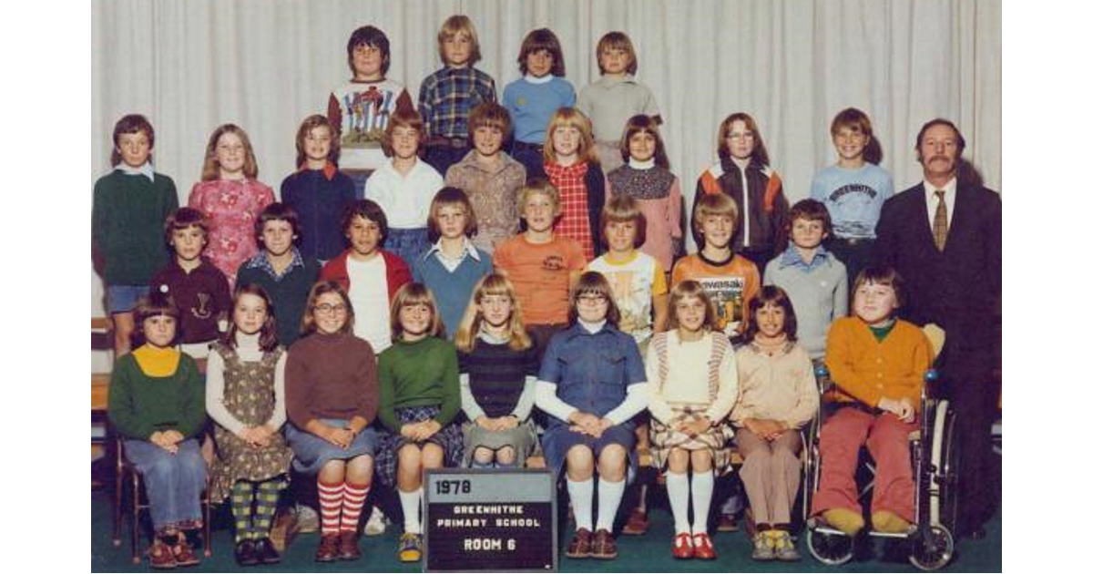 School Photo 1970's / Greenhithe School Auckland MAD on New Zealand