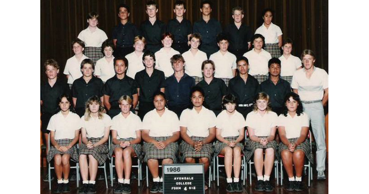 School Photo - 1980's / Avondale College - Auckland | MAD on New Zealand