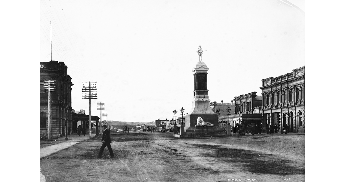 Otago / Photography Historical MAD on New Zealand