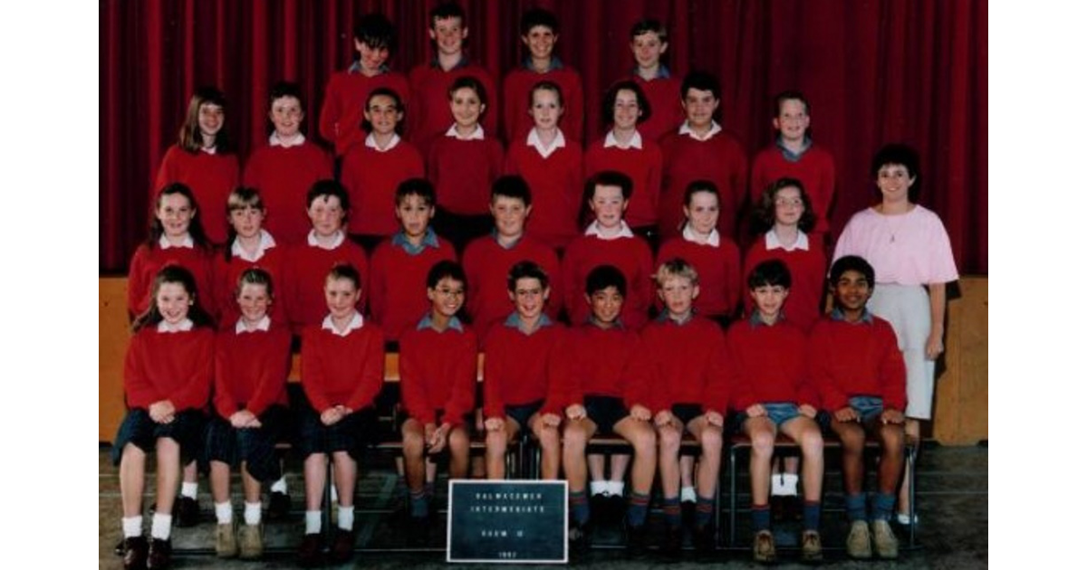 School Photo - 1990's / Balmacewan Intermediate - Dunedin | MAD on New ...