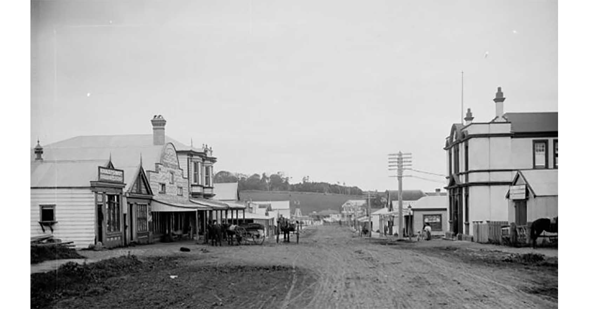 Auckland / Photography Historical MAD on New Zealand
