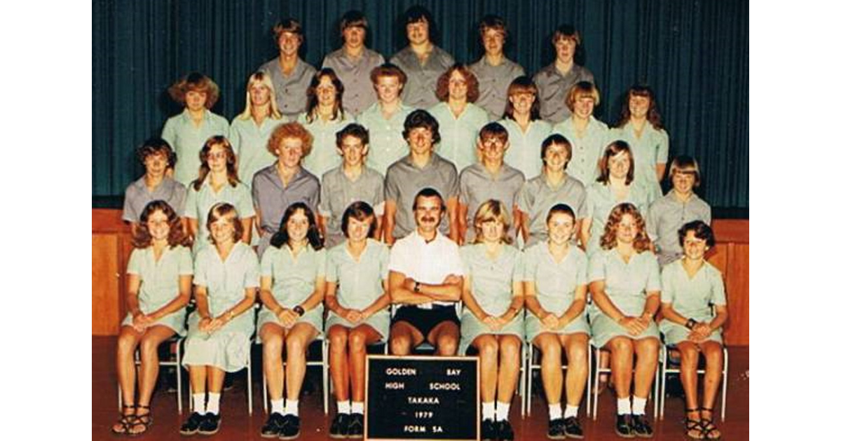 School Photo 1970's / Golden Bay High School Tākaka MAD on New