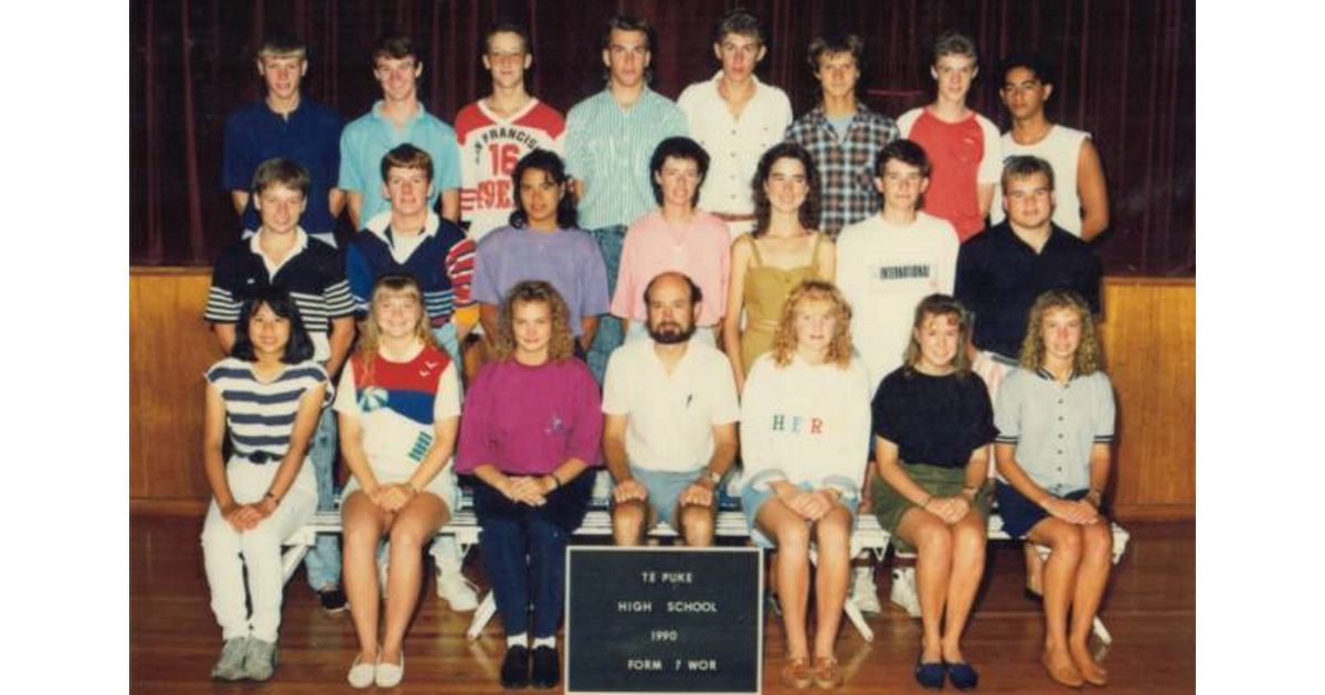 school-photos-bay-of-plenty-te-puke-high-school-te-puke-mad-on