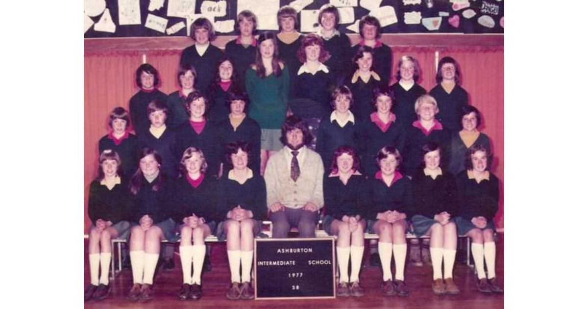 School Photo - 1970's / Ashburton Intermediate School - Ashburton | MAD ...