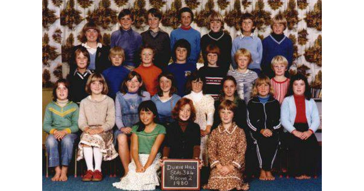 School Photo - 1980's / Durie Hill School - Whanganui | MAD on New Zealand