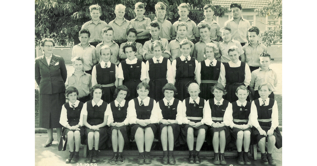 School Photo 1950's / Palmerston North Intermediate Palmerston