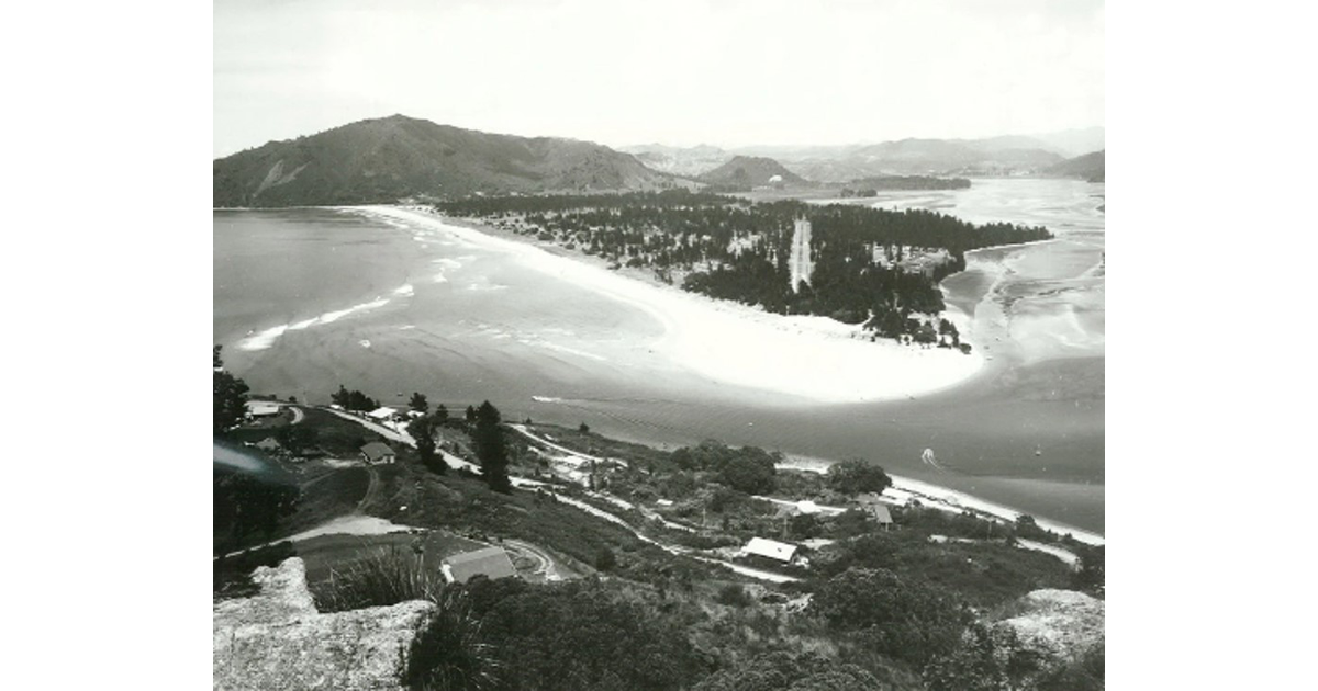 Historical Photos Waikato / Photography Historial MAD on New