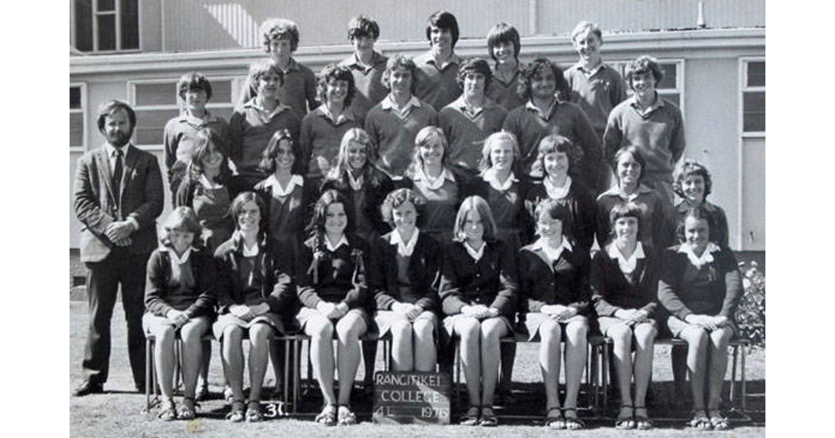 School Photo - 1970's / Rangitikei College - Marton | MAD on New Zealand