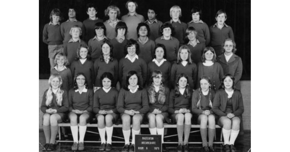 School Photo - 1970's / Masterton Intermediate - Masterton | MAD on New ...