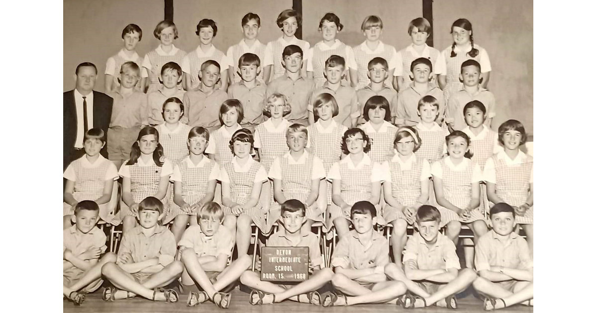 School Photo - 1960's / Devon Intermediate - New Plymouth | MAD on New ...