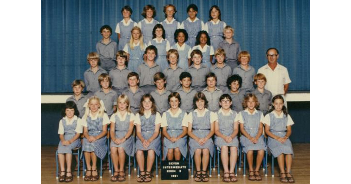 School Photo - 1980's / Devon Intermediate - New Plymouth | MAD on New ...