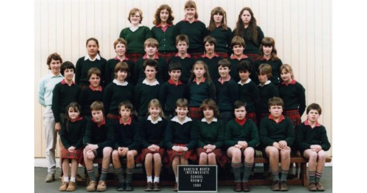 School Photo - 1980's / Dunedin North Intermediate - Dunedin | MAD on ...