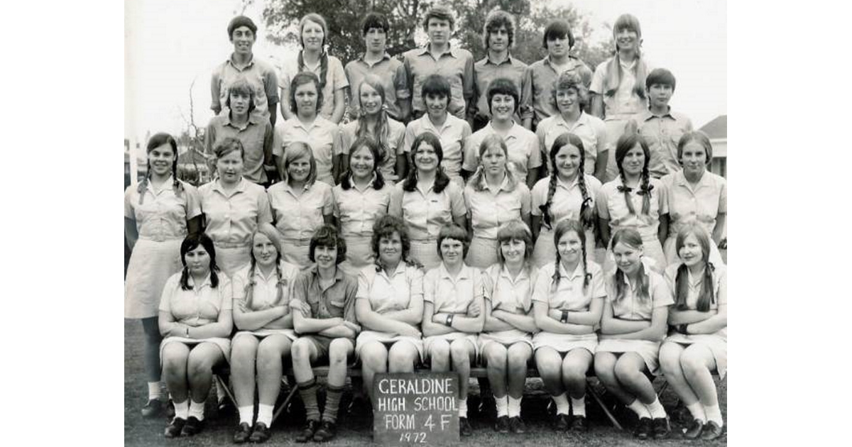 School Photo 1970's / Geraldine High School Geraldine MAD on New