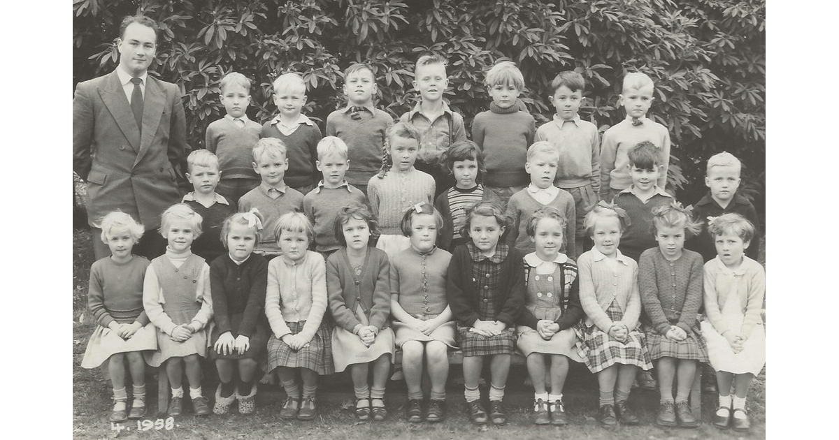 School Photo - 1950's / Marton School - Marton | MAD on New Zealand