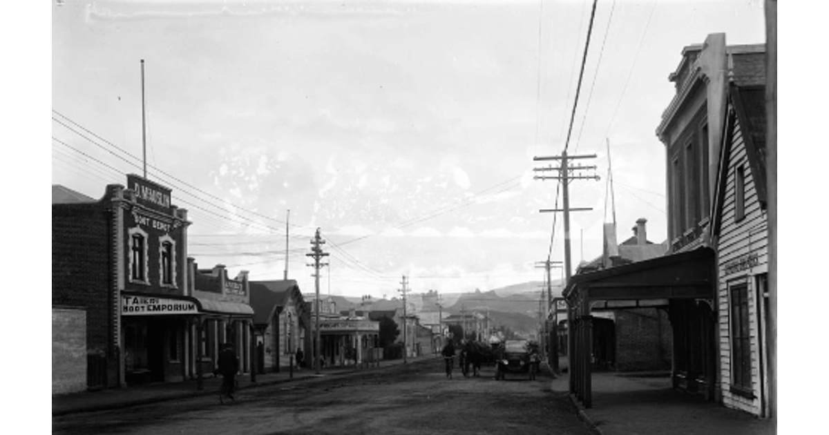 Historical Photos / Photography Historical MAD on New Zealand