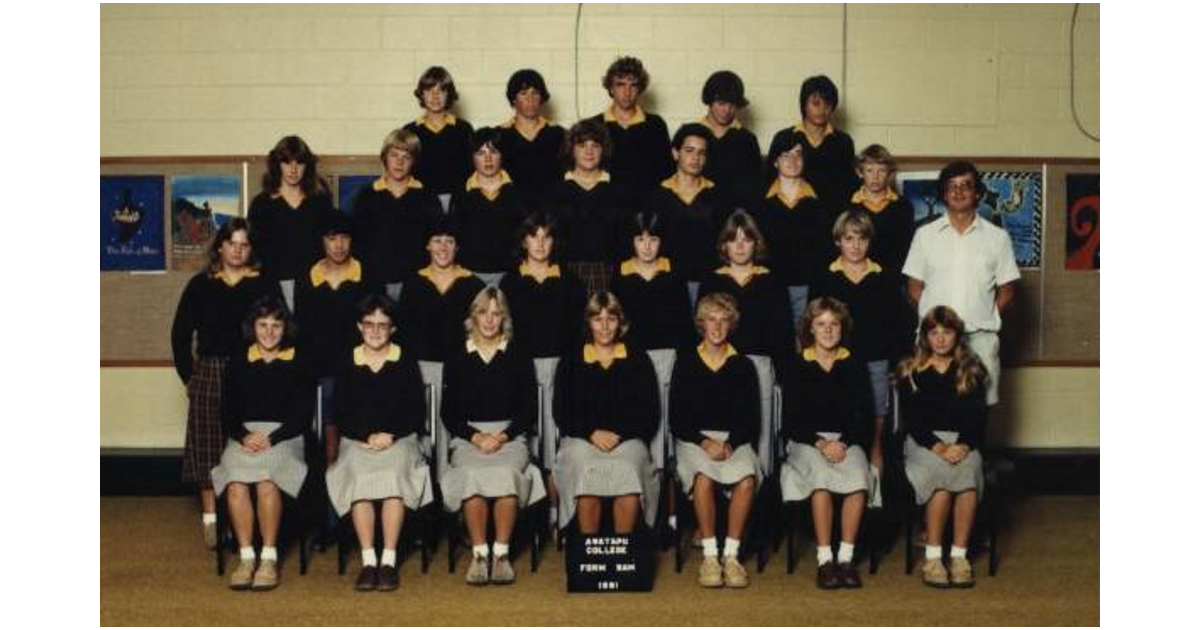 School Photo 1980's / Awatapu College Palmerston North MAD on New