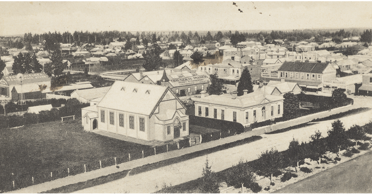 canterbury-photography-historical-mad-on-new-zealand