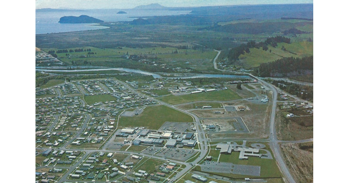 Historical Photos Waikato / Photography Historical MAD on New