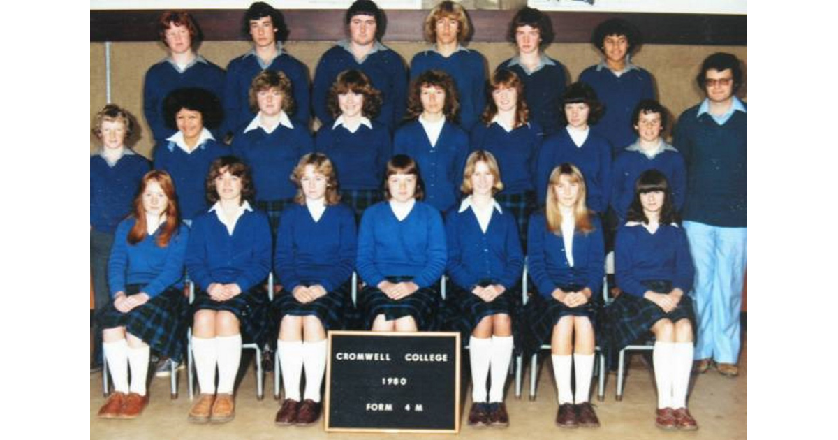 School Photo 1980 s Cromwell College Cromwell MAD On New Zealand