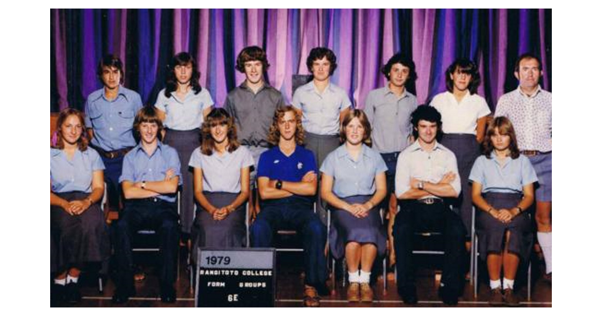 school-photos-auckland-rangitoto-college-auckland-mad-on-new