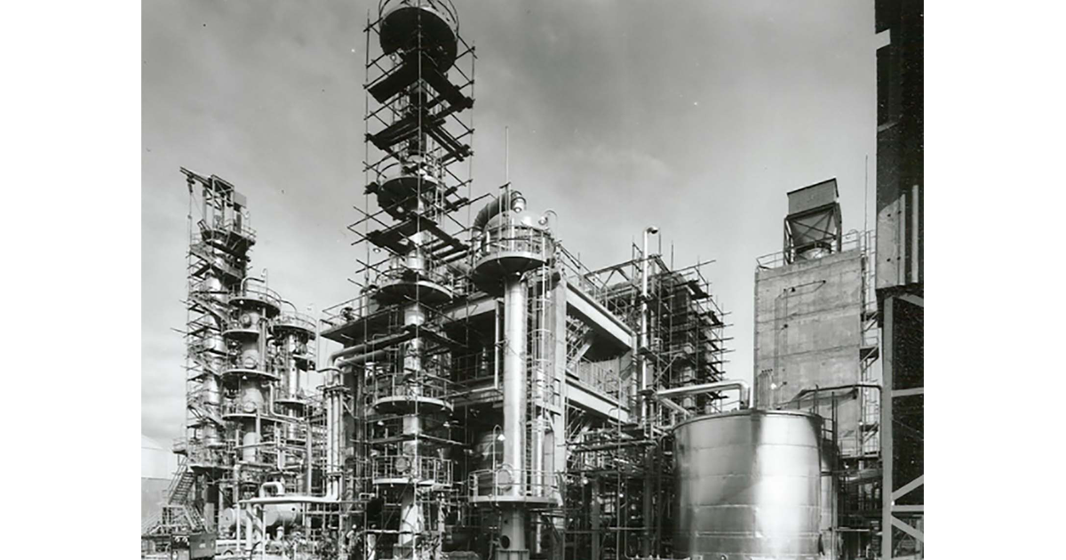 Taranaki / Photography Historical MAD on New Zealand