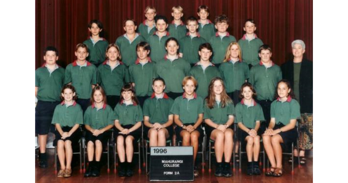 school-photo-1990-s-mahurangi-college-warkworth-mad-on-new-zealand