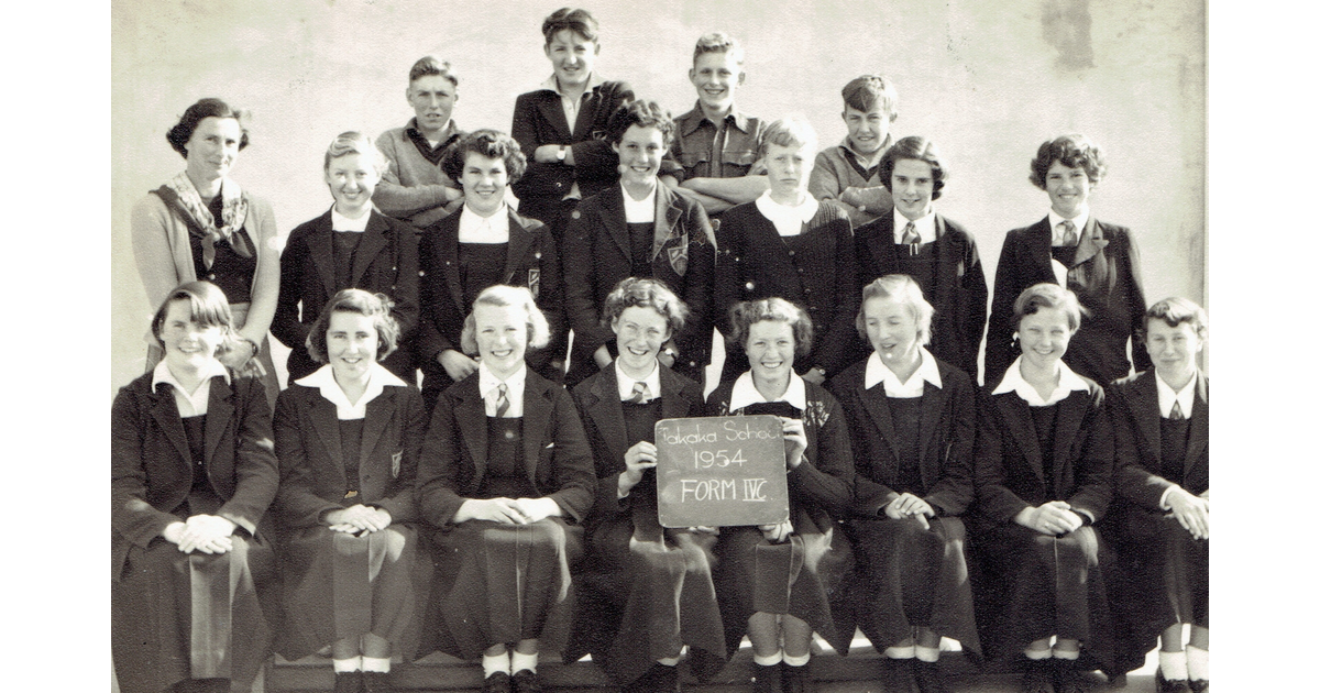 School Photos Tasman / Takaka District High School Takaka MAD on