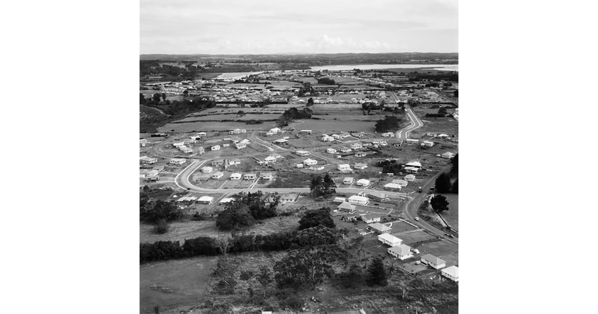 historical-photos-photography-historical-mad-on-new-zealand