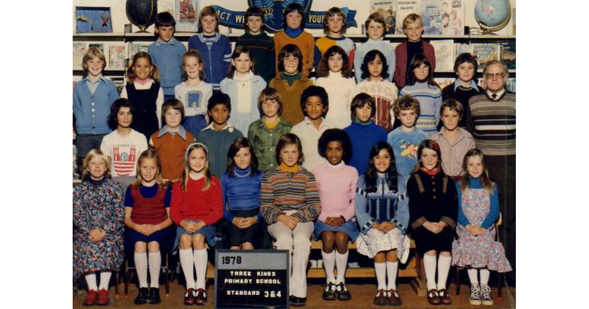 school-photo-1970-s-three-kings-school-auckland-mad-on-new-zealand