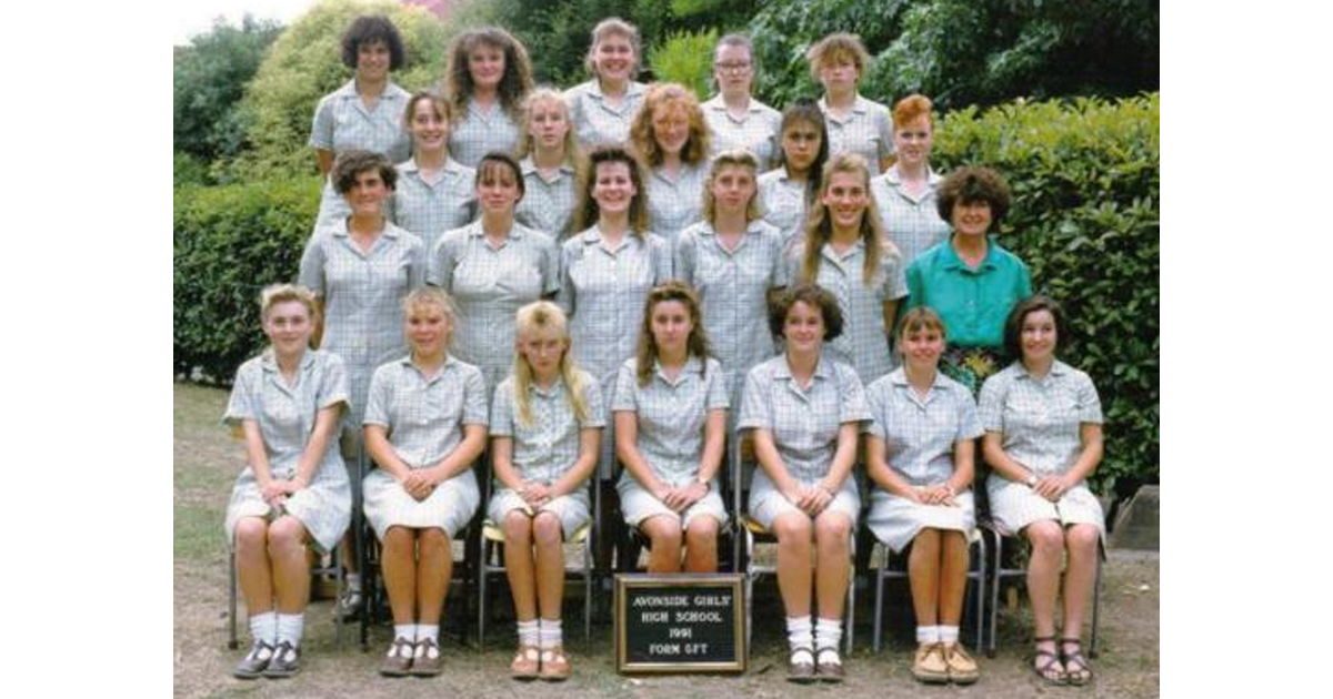 School Photo 1990s Avonside Girls High School Christchurch Mad On New Zealand 