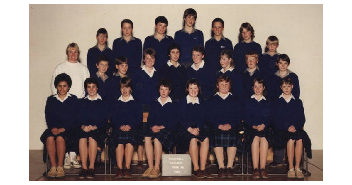 School Photo 1980 s Cromwell College Cromwell MAD On New Zealand
