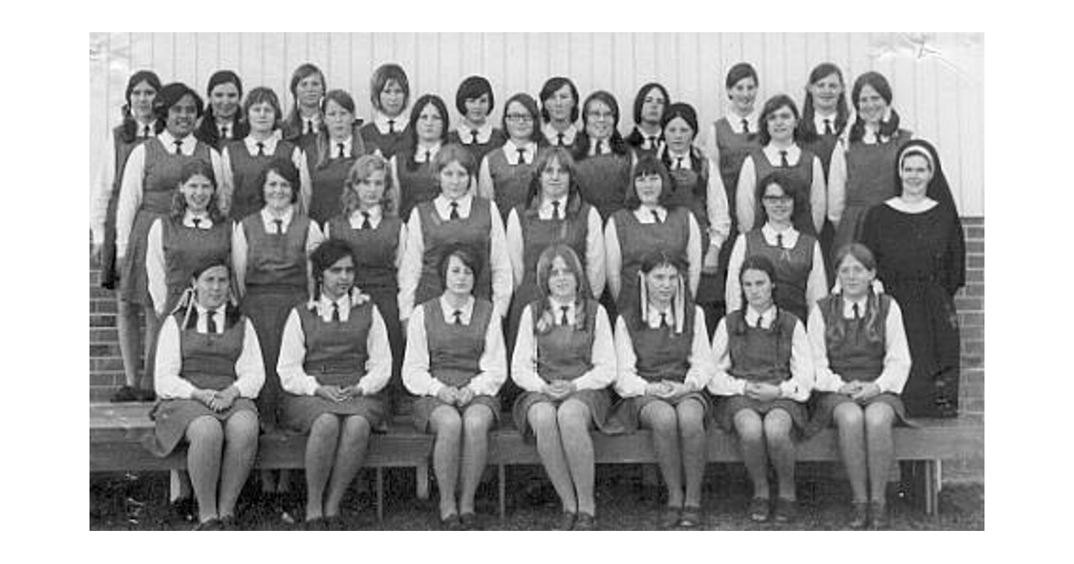 School Photo - 1970's / Carmel College - Auckland | MAD on New Zealand