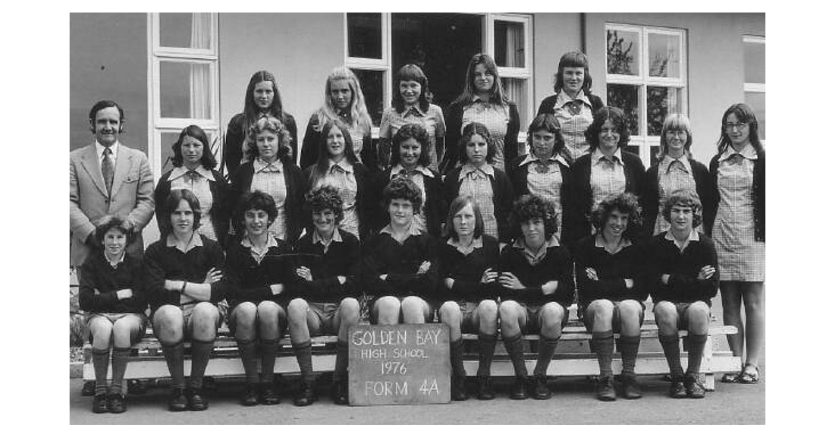 School Photo 1970's / Golden Bay High School Tākaka MAD on New