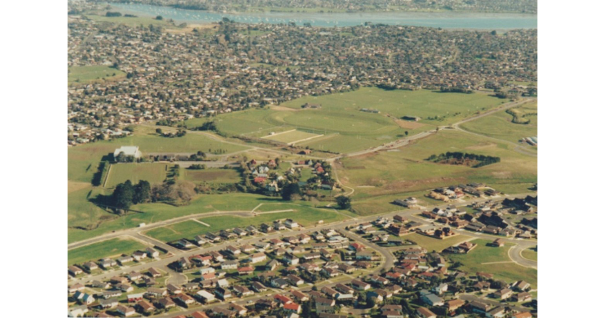 Historical - Photos / Photography - Historical | MAD on New Zealand