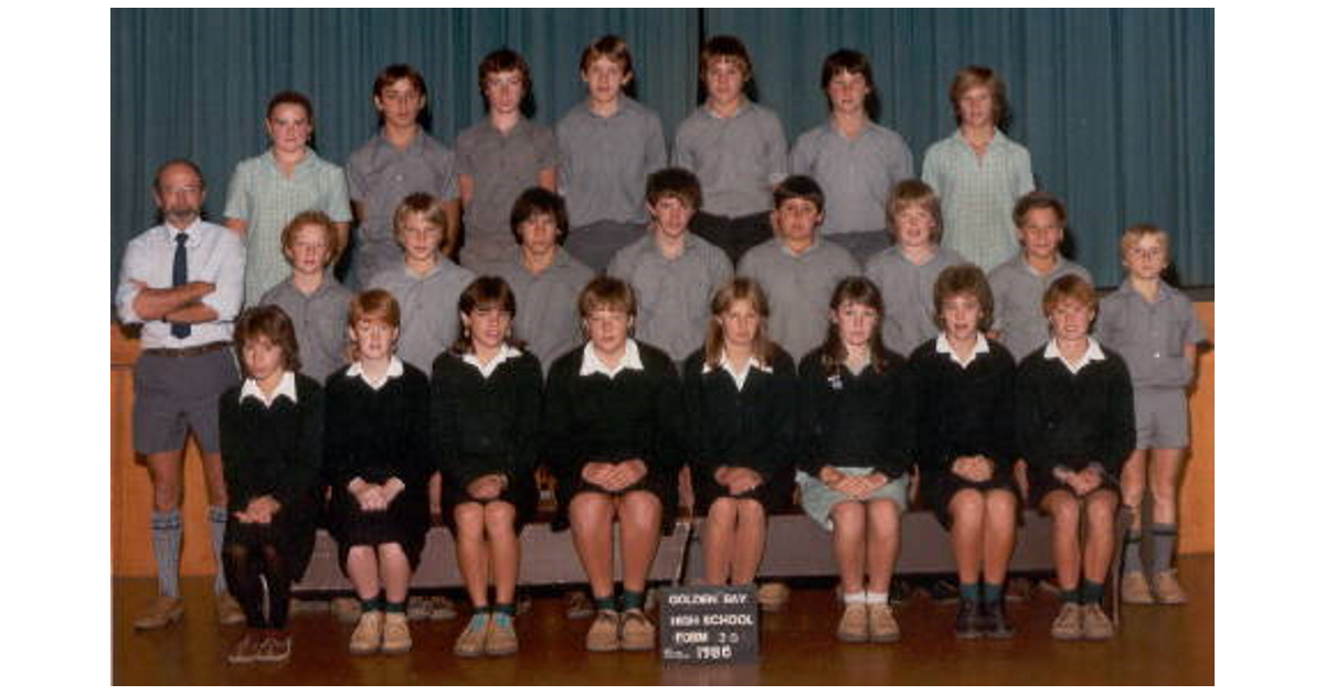 School Photo 1980's / Golden Bay High School Golden Bay MAD on