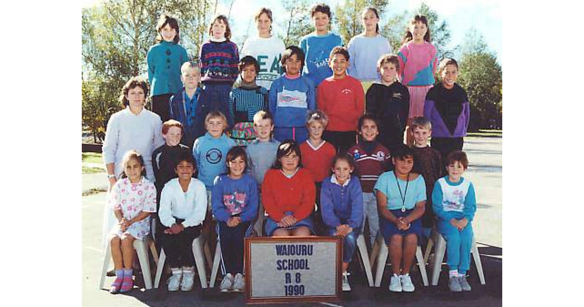 School Photo 1990's / Waiouru Primary School Waiouru MAD on New