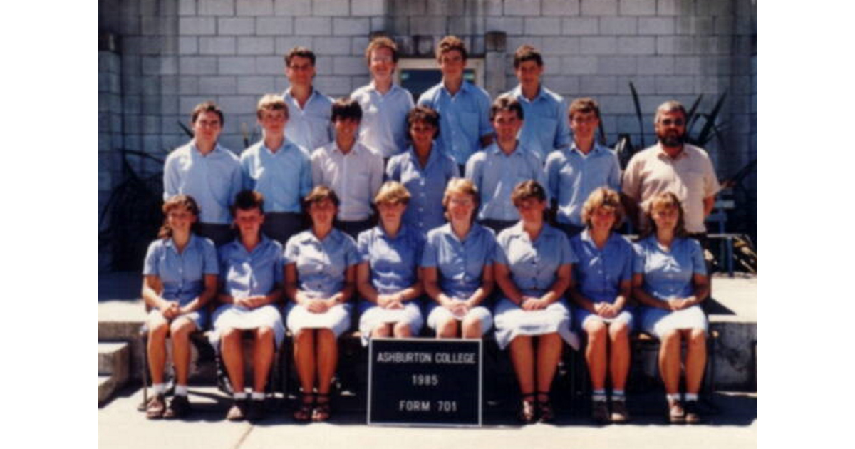 School Photo 1980's / Ashburton College Ashburton MAD on New Zealand