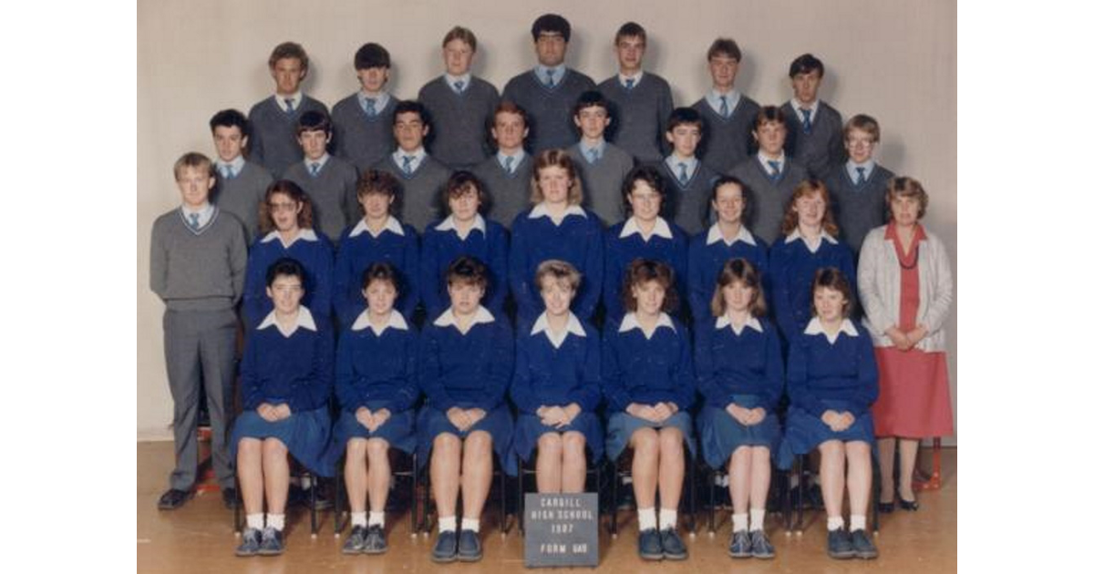 School Photo 1980's / Cargill High School Invercargill MAD on New