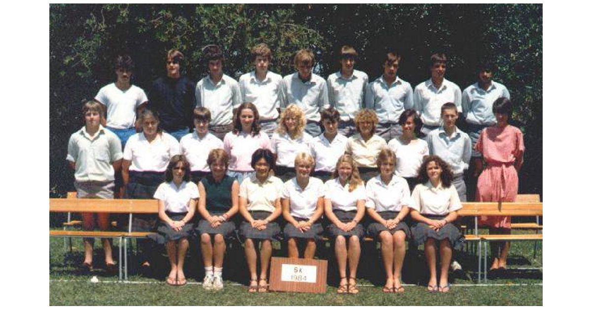 School Photos Waikato / Melville High School Hamilton MAD on New