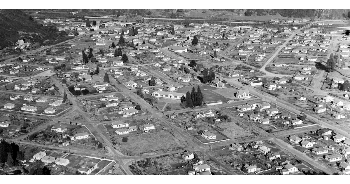 Historical Photos / Photography Historical MAD on New Zealand