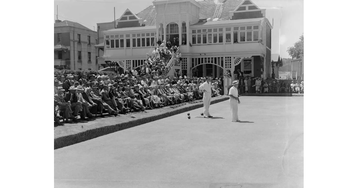 Lawn Bowls / Photography Historical MAD on New Zealand