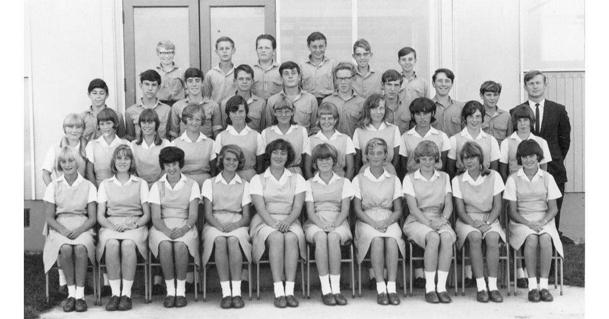 School Photo 1960's / Upper Hutt College Upper Hutt MAD on New