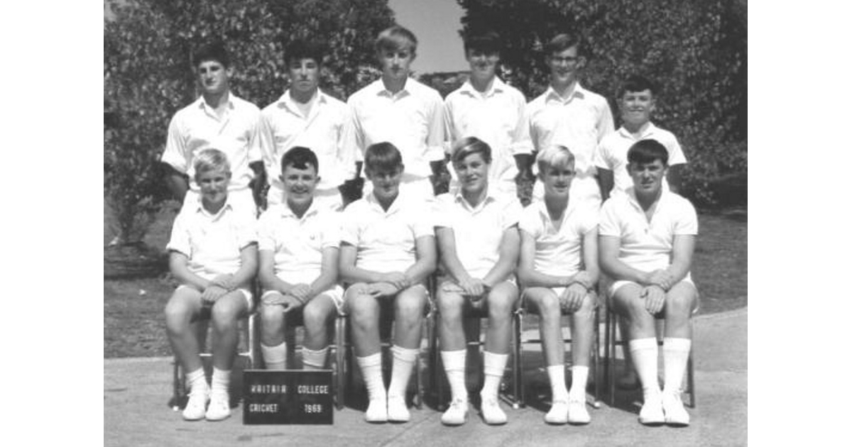 Cricket / Team Photo 1960's MAD on New Zealand