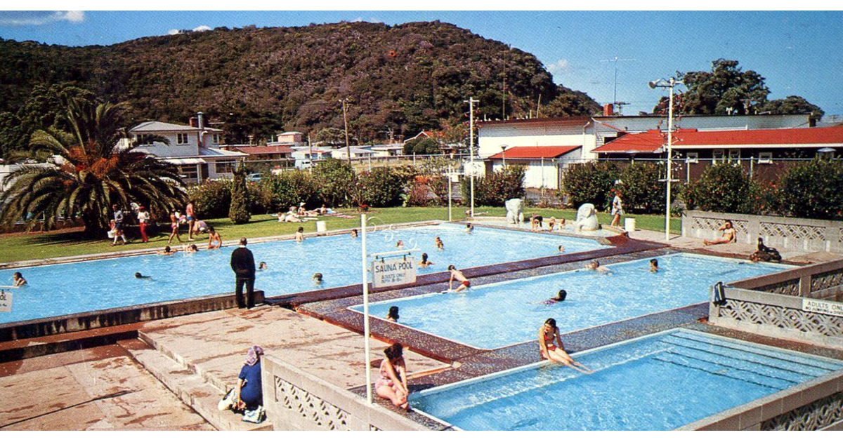 historical-photos-photography-historical-mad-on-new-zealand