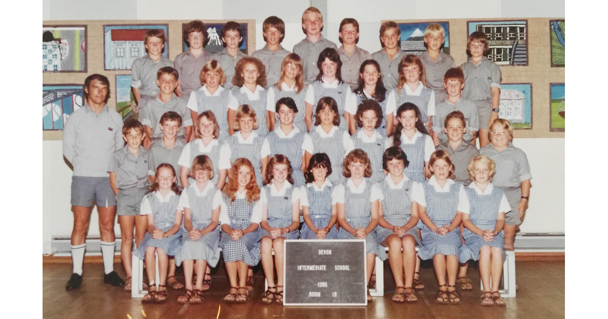School Photo - 1980's / Devon Intermediate - New Plymouth | MAD on New ...