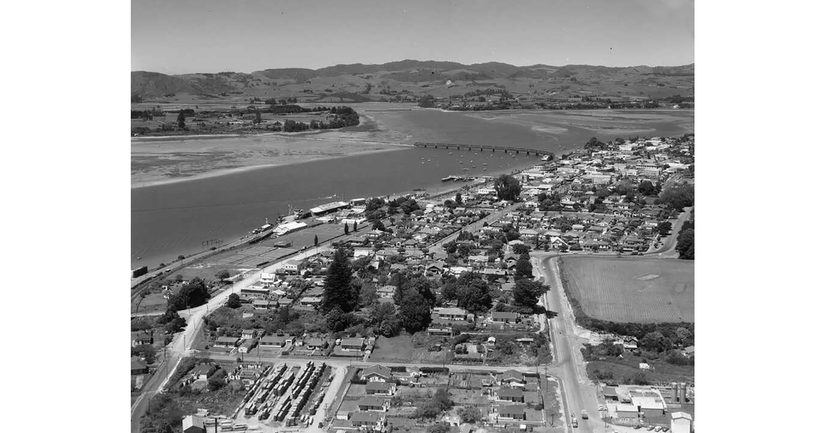 Historical Photos / Photography Historical MAD on New Zealand