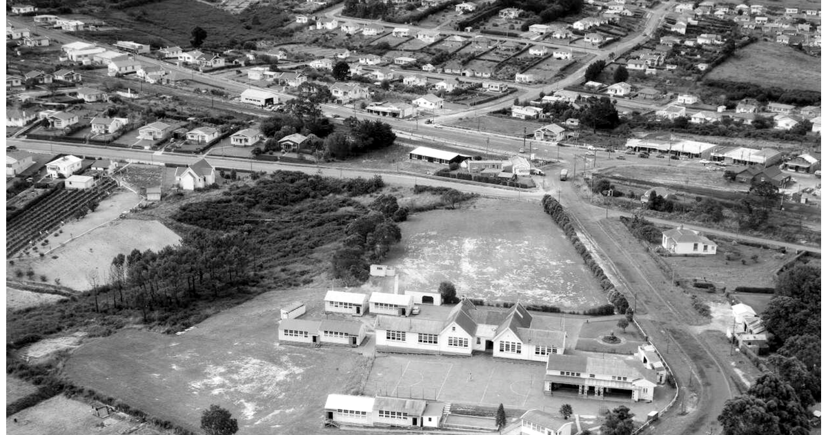 Historical - Photos / Photography - Historical | MAD on New Zealand