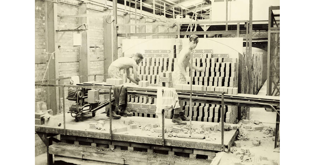 Manufacturing Industry / Photography - Historical | MAD on New Zealand